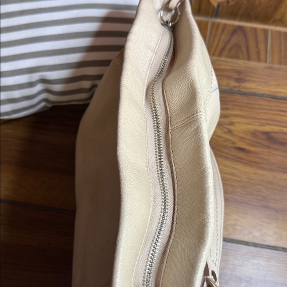 Coach Cream Brooke Hobo Soft Milled Leather Shoulder Bag - Picture 11 of 11